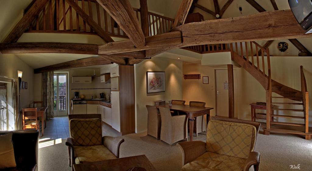 Charme Hotel La Dominotte Demigny Szoba fotó