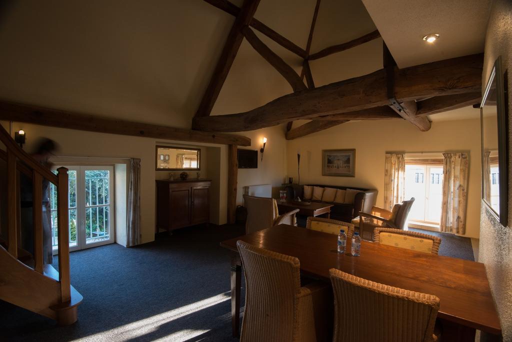Charme Hotel La Dominotte Demigny Szoba fotó