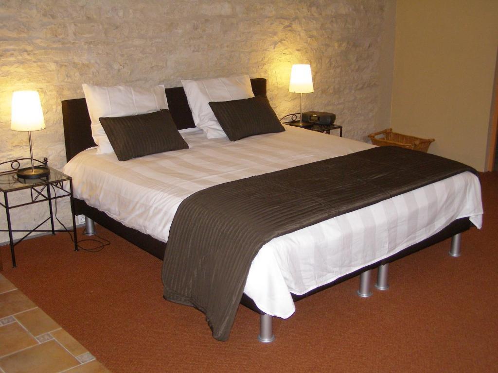 Charme Hotel La Dominotte Demigny Kültér fotó
