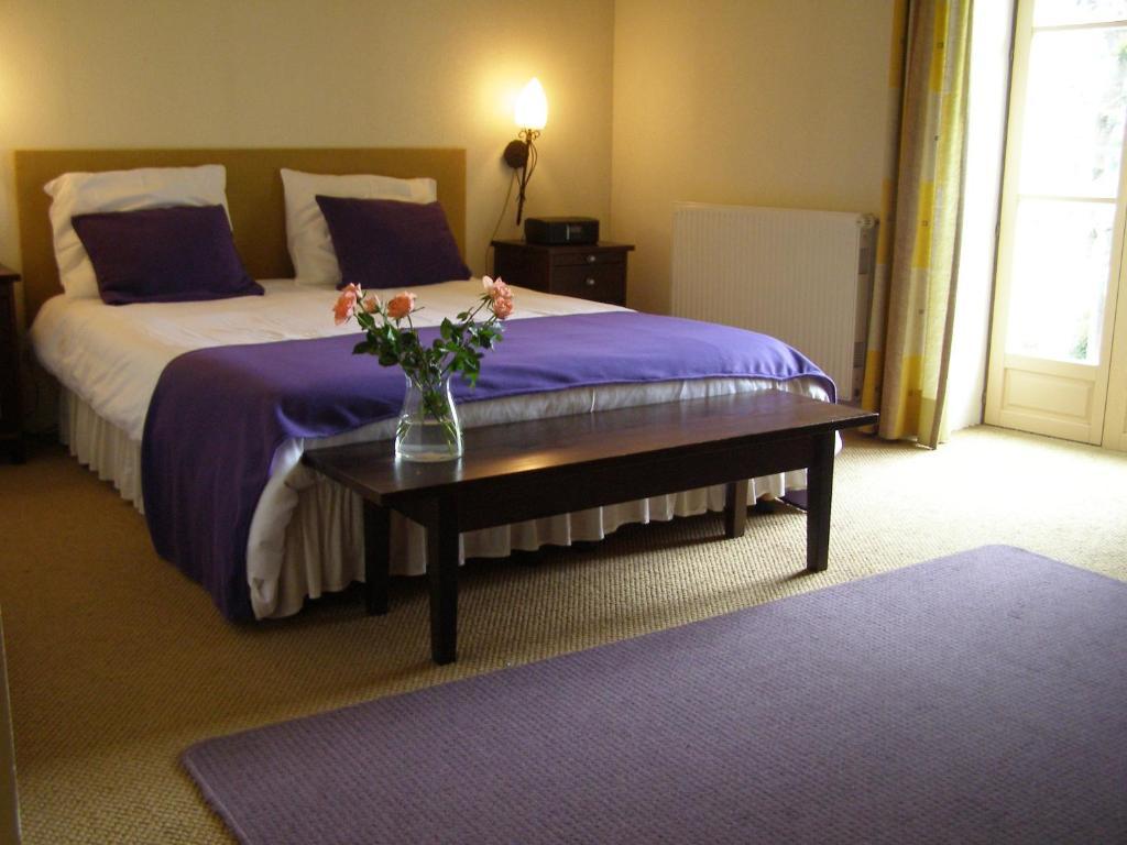 Charme Hotel La Dominotte Demigny Szoba fotó